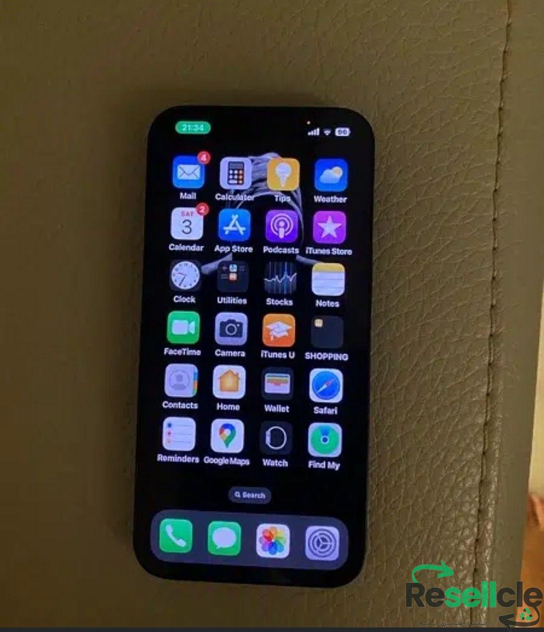 iphone14 , as new مستعمل  سنه واحده  و بطاريه 91%