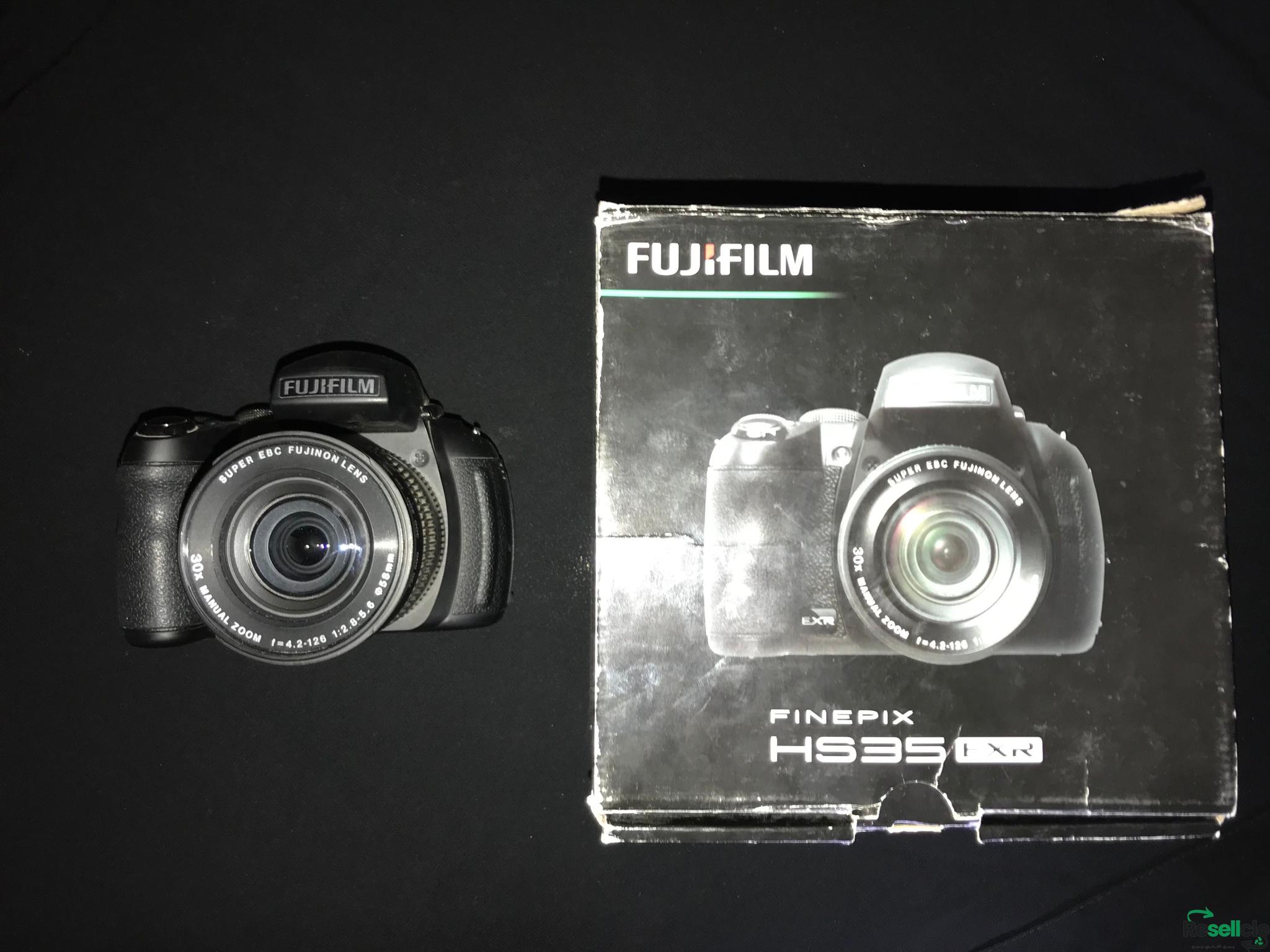 FUJIFILM HS35 EXR 
