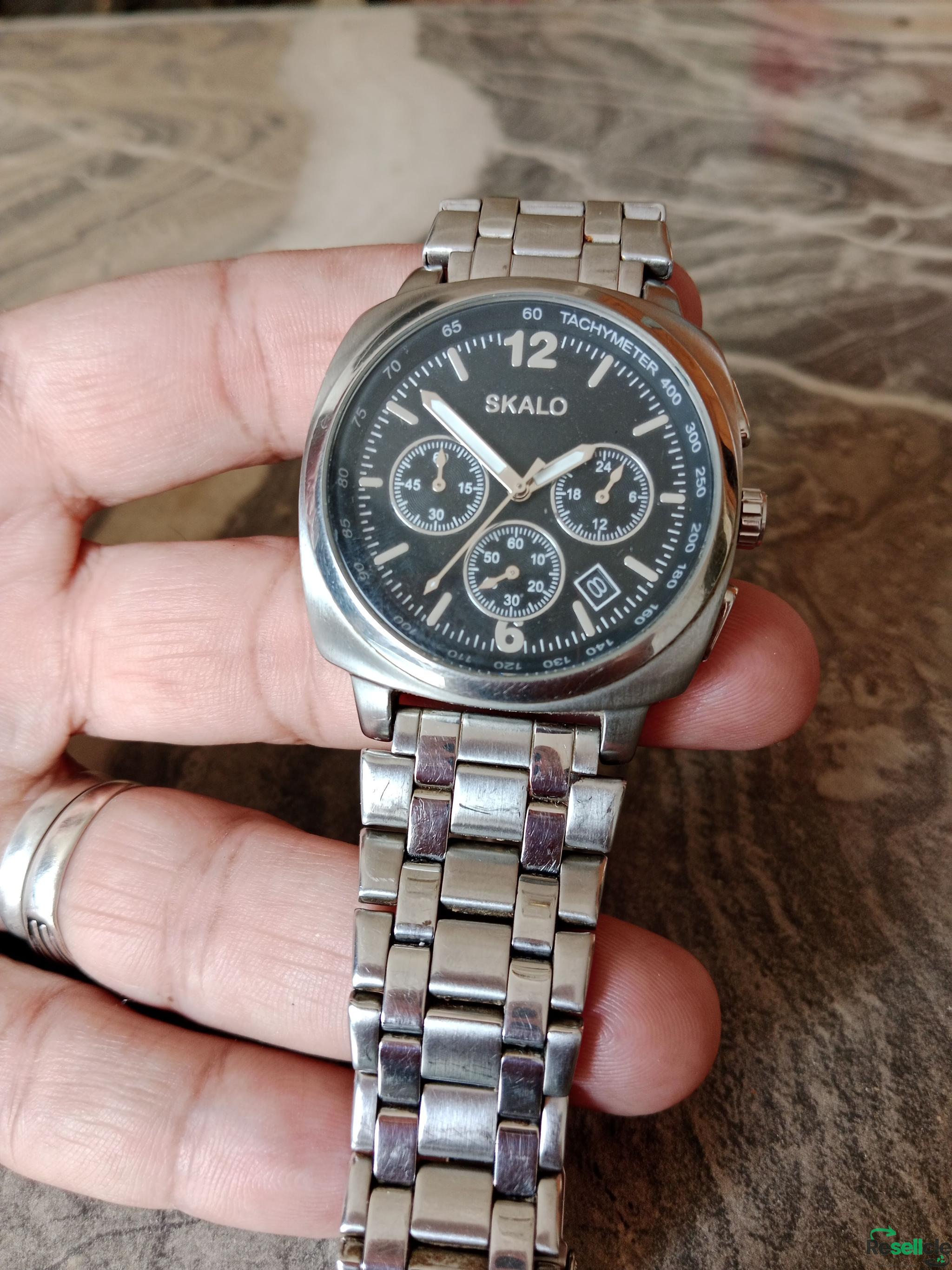 ساعه سكالو 