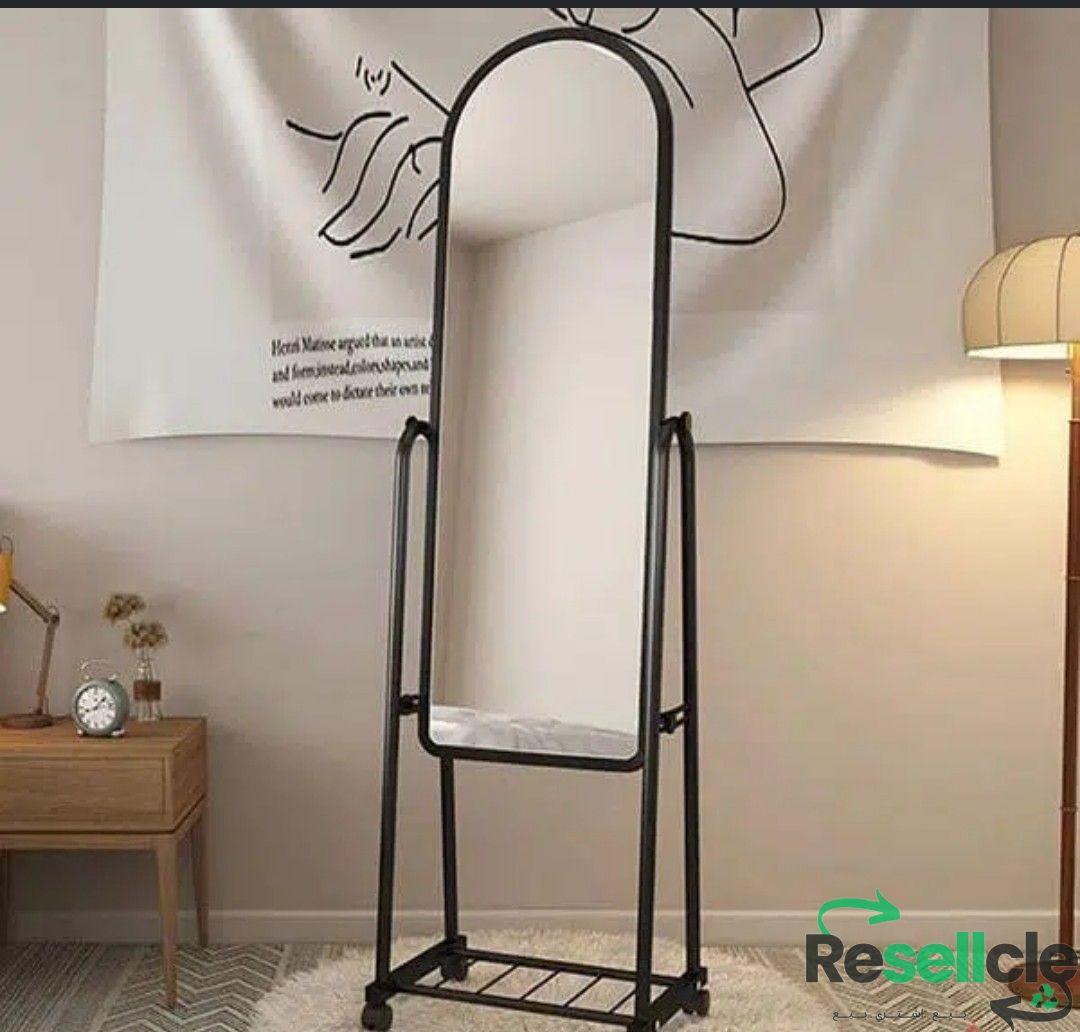 مرايا مستوردة