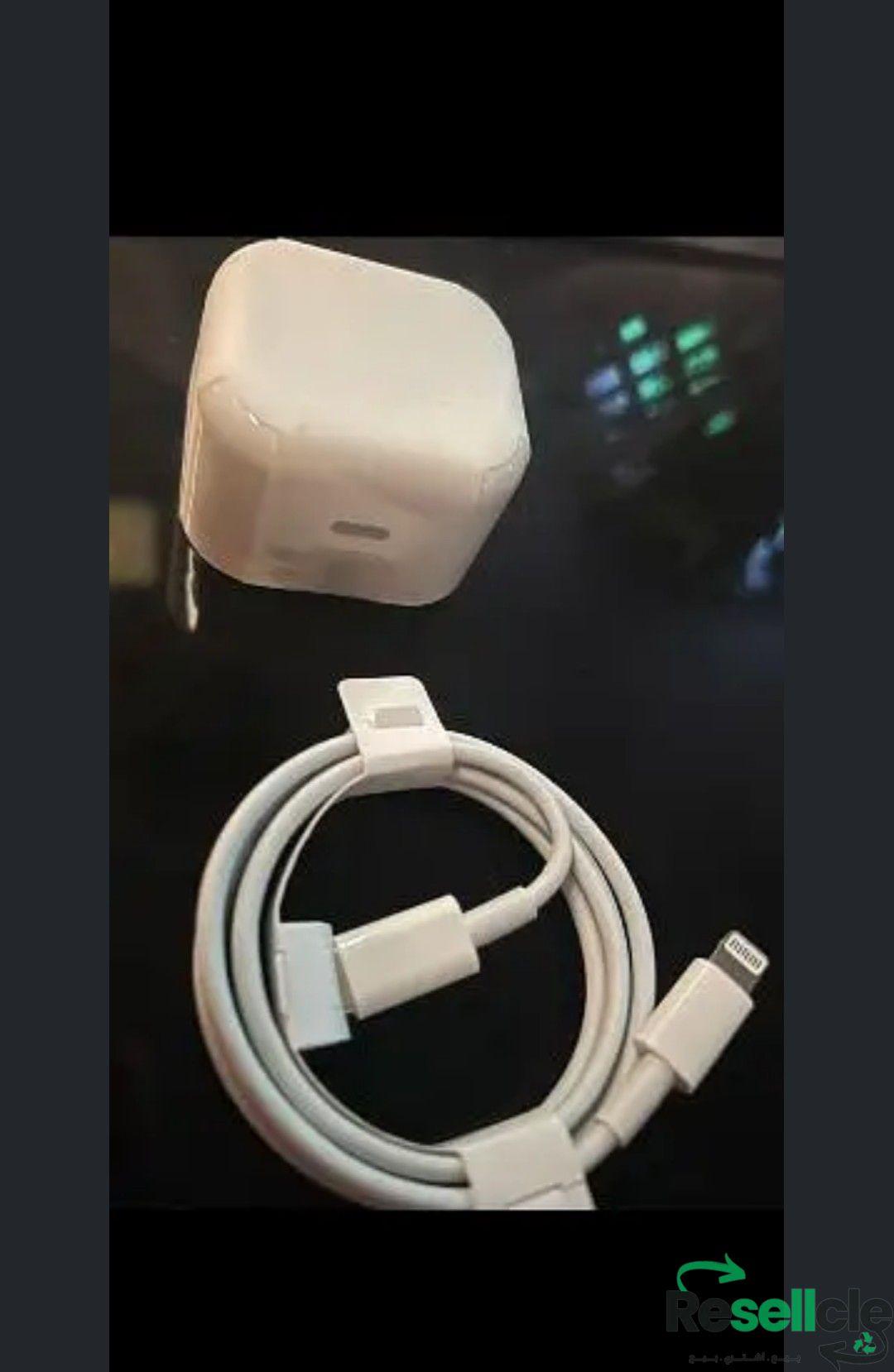 شاحن ايفون 20W